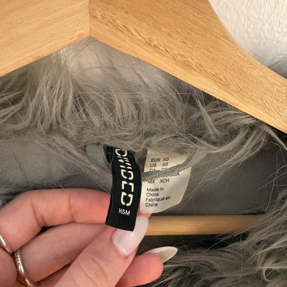 H&M Light Gray Teddy Jacket - Picture 2 of 2